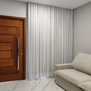 CORTINA LINHO IRLANDÊS NA P. AMERICANA C/ BLACKOUT 100% (P/ TRILHO OU TUBO TRILHO)