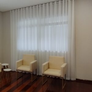 CORTINA VOIL LISO C/ FORRO MIC (P/ BASTÃO DUPLO)