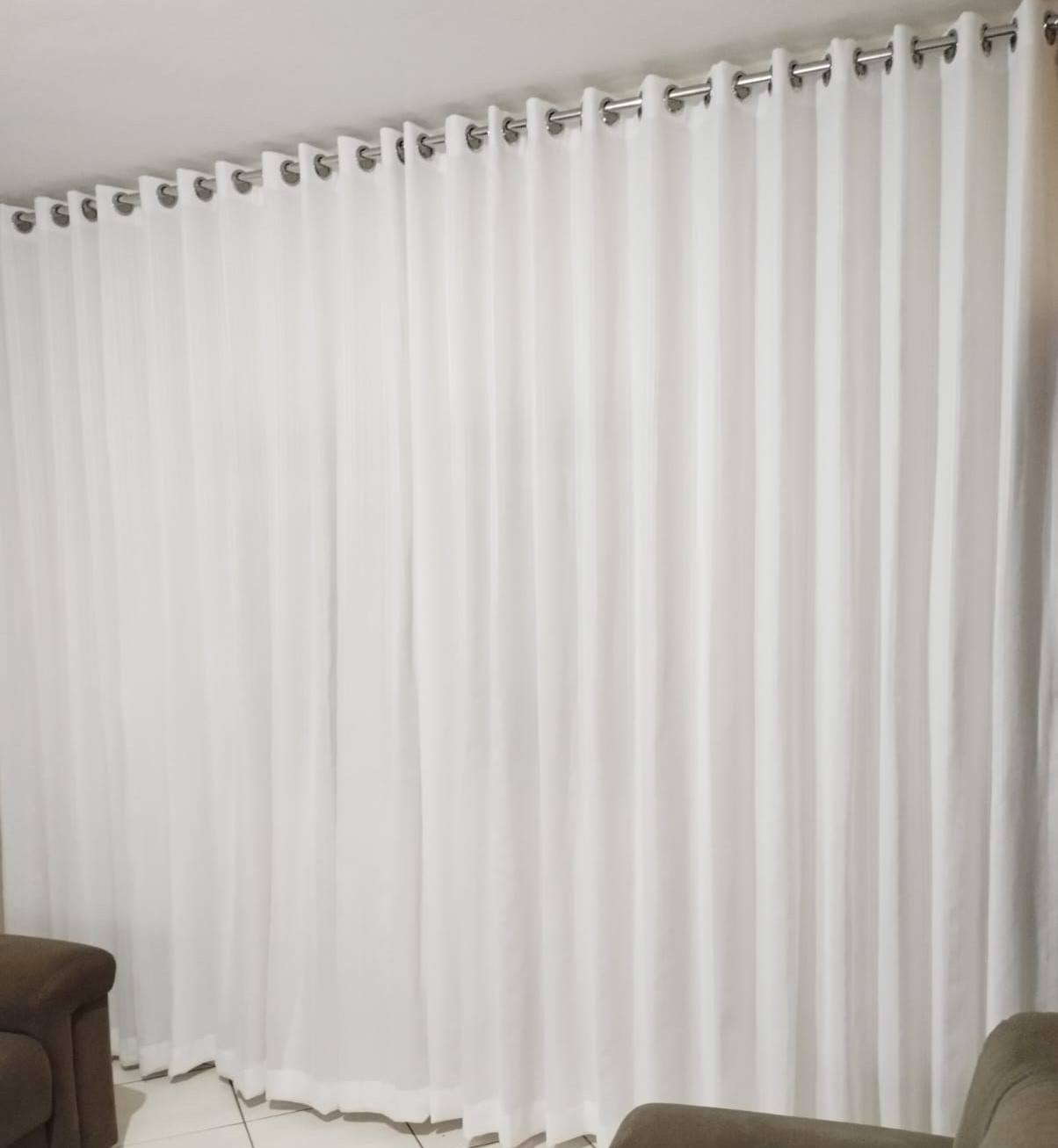 CORTINA VOIL LISO C/ BLACKOUT 70% (P/ BASTÃO DUPLO)